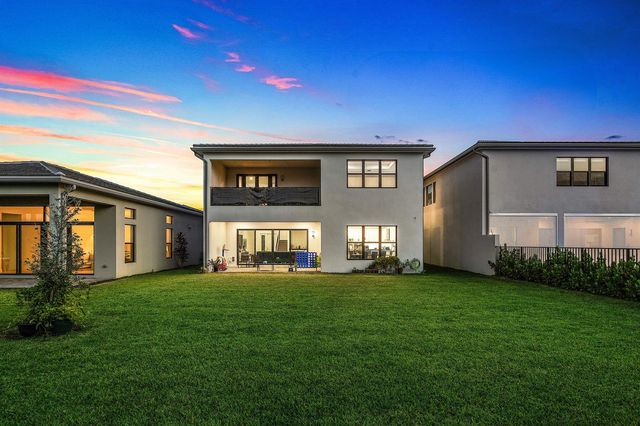 8381 Fishers Island Way, Boca Raton, FL 33434