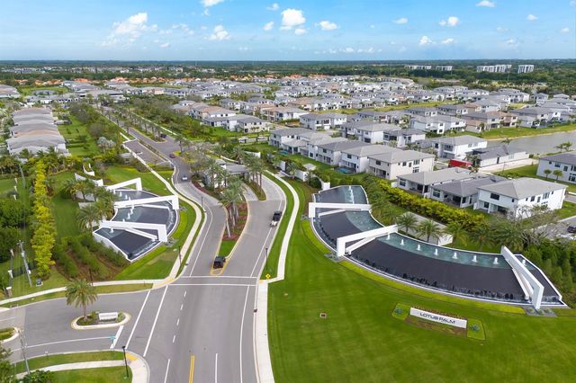 8381 Fishers Island Way, Boca Raton, FL 33434