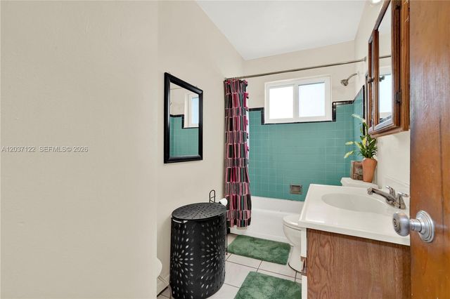 14611 SW 103rd Ct, Miami, FL 33176