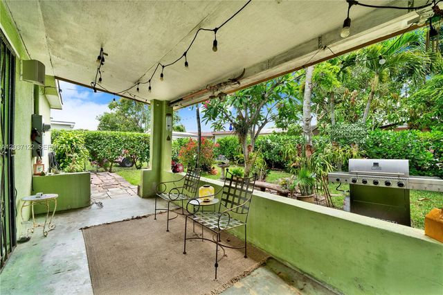 14611 SW 103rd Ct, Miami, FL 33176