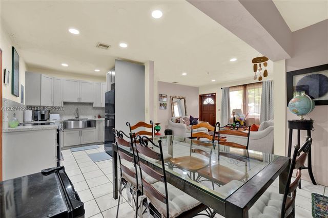 14611 SW 103rd Ct, Miami, FL 33176