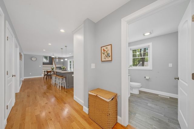 79 Andover Rd, Billerica, MA 01821