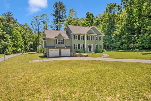 79 Andover Rd, Billerica, MA 01821