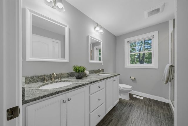 79 Andover Rd, Billerica, MA 01821