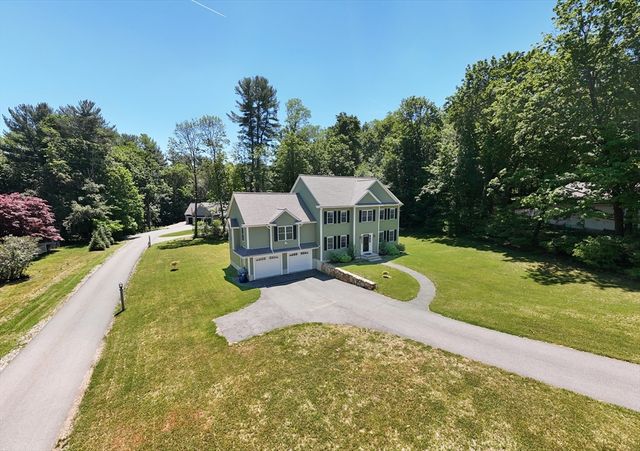 79 Andover Rd, Billerica, MA 01821