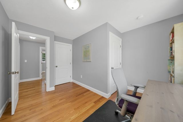 79 Andover Rd, Billerica, MA 01821