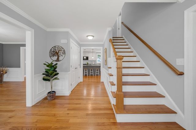 79 Andover Rd, Billerica, MA 01821