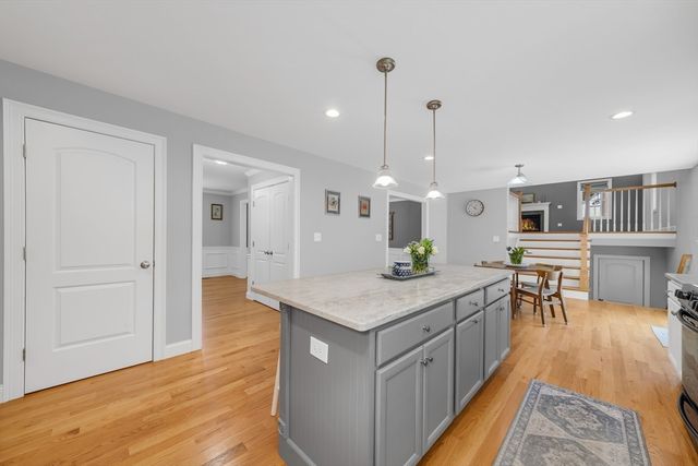79 Andover Rd, Billerica, MA 01821