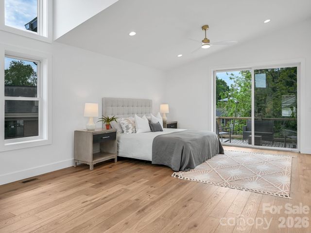 18 Sand Hill Road, Asheville, NC 28806