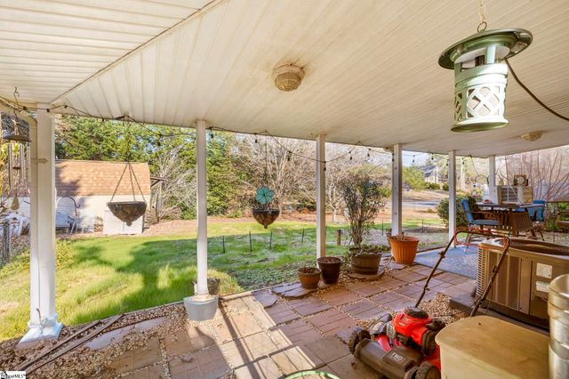 102 Merganser Court, Liberty, SC 29657