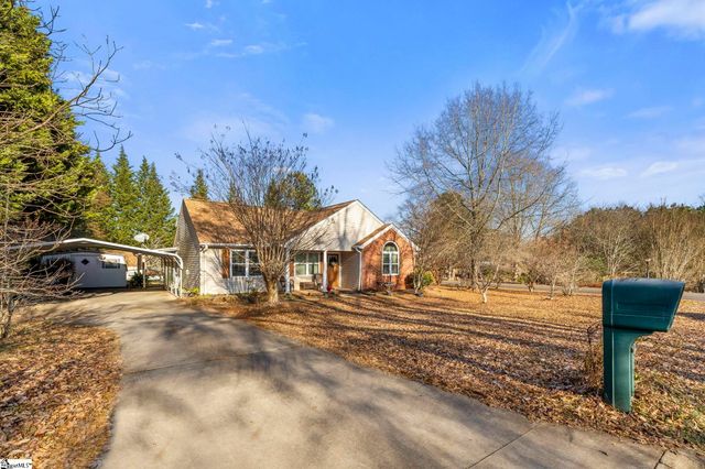 102 Merganser Court, Liberty, SC 29657