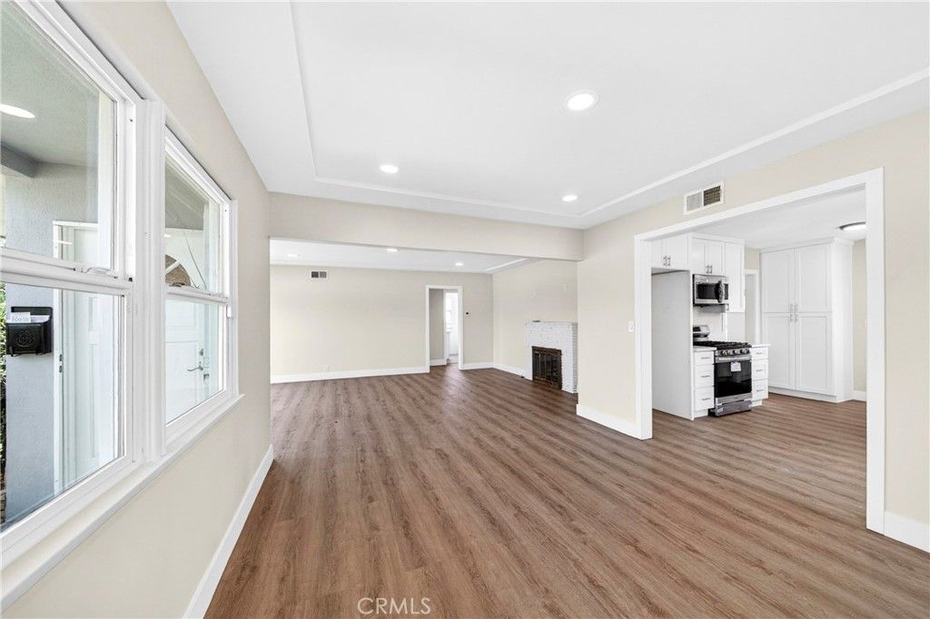Image 13 of property listing at 639 N Nora, West Covina, CA 91790