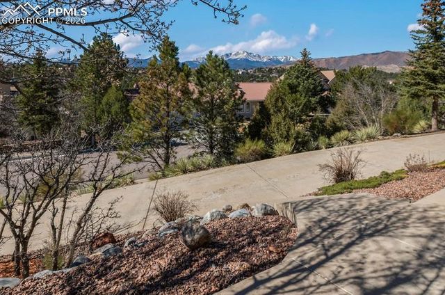 1165 Golden Hills Road, Colorado Springs, CO 80919