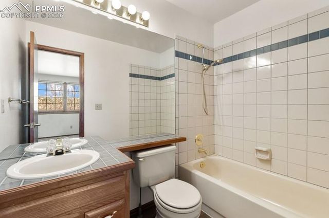 1165 Golden Hills Road, Colorado Springs, CO 80919