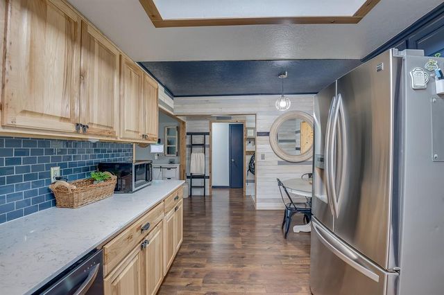 9901 Railroad, Midwest City, OK 73130