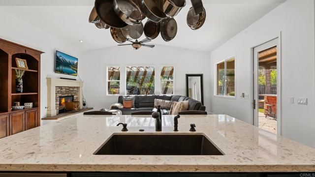 34025 Summit View Pl Place, Temecula, CA 92592