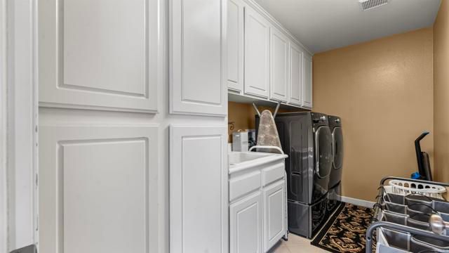 34025 Summit View Pl Place, Temecula, CA 92592