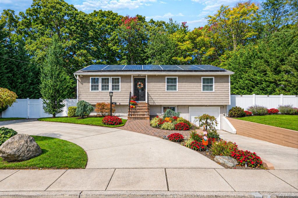 47 Mooney Pond Road, Selden, NY 11784 — exterior