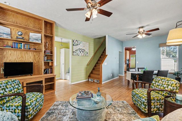 1417 Turner Avenue NW, Grand Rapids, MI 49504
