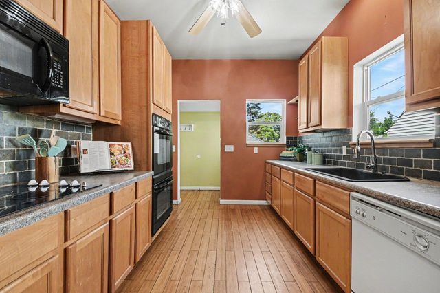 1417 Turner Avenue NW, Grand Rapids, MI 49504