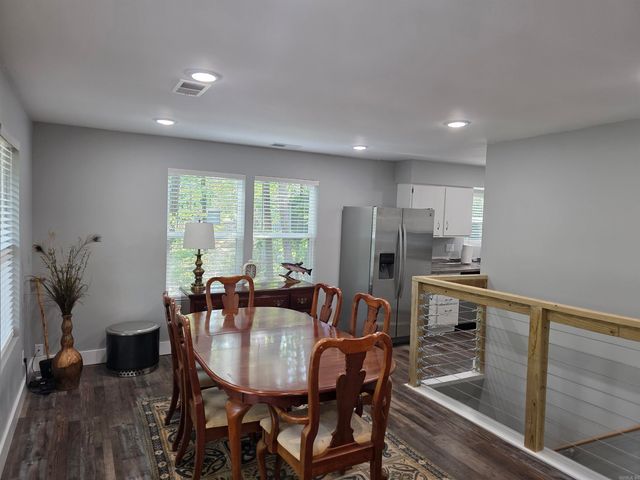 1000 Twin Coves Circle, Greers Ferry, AR 72067