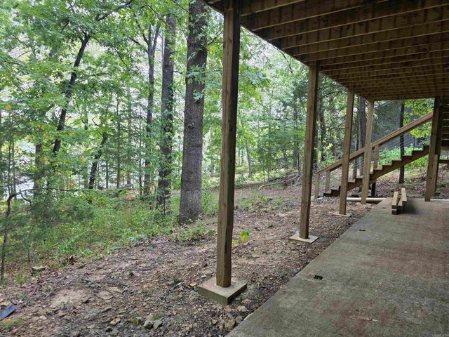 1000 Twin Coves Circle, Greers Ferry, AR 72067