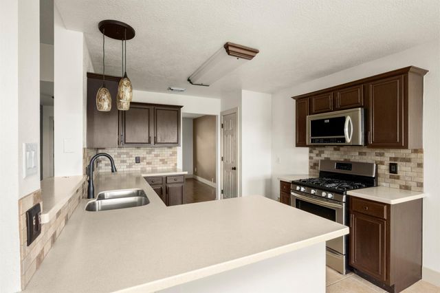 1243 Willow Branch, League City, TX 77573