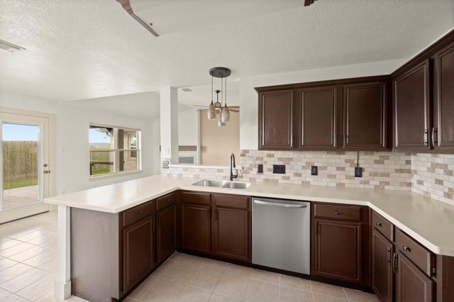 1243 Willow Branch, League City, TX 77573