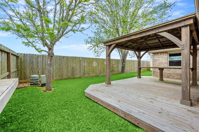 1243 Willow Branch, League City, TX 77573