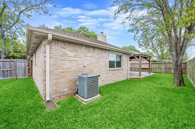 1243 Willow Branch, League City, TX 77573