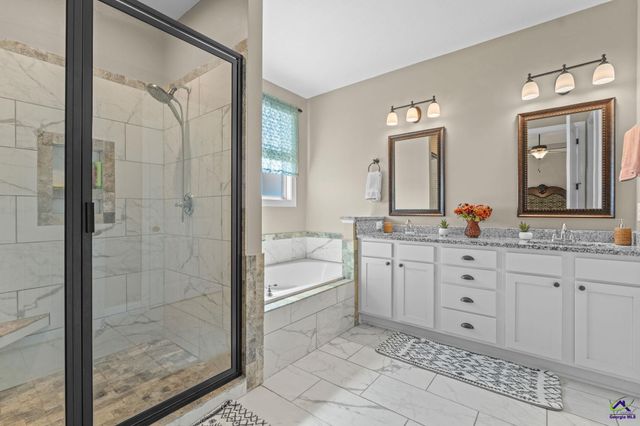 122 Blue Dunn Circle, Perry, GA 31069