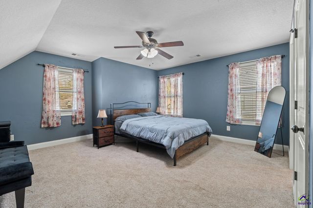 122 Blue Dunn Circle, Perry, GA 31069