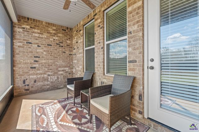 122 Blue Dunn Circle, Perry, GA 31069