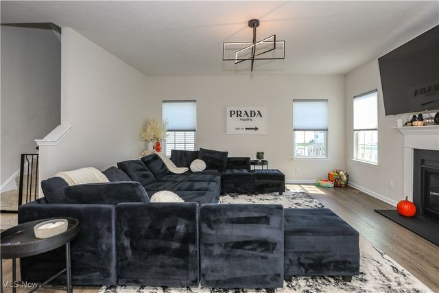 76 Wanda Court, Kent, OH 44240