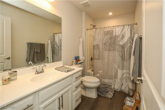 76 Wanda Court, Kent, OH 44240