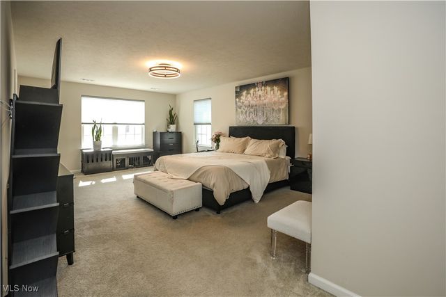 76 Wanda Court, Kent, OH 44240