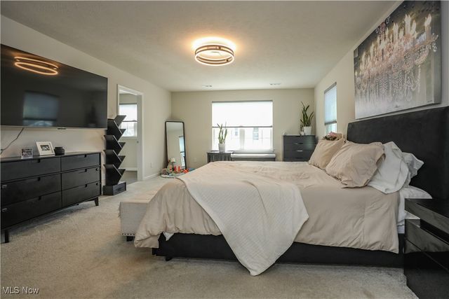 76 Wanda Court, Kent, OH 44240