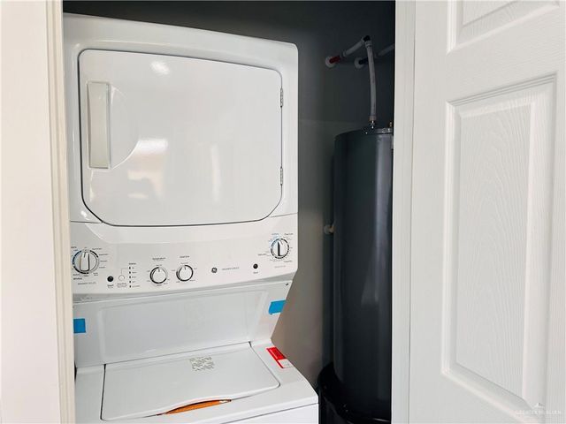 2400 E San Andrea Street 1, Edinburg, TX 78542