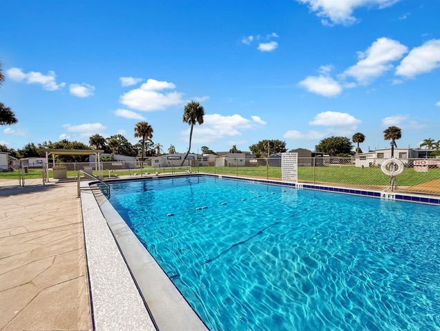 143 SE Easy Street, Stuart, FL 34994