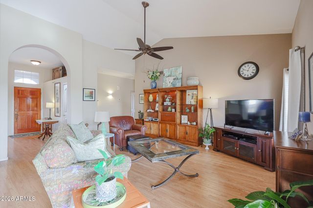 13297 W WILSHIRE Drive, Goodyear, AZ 85395