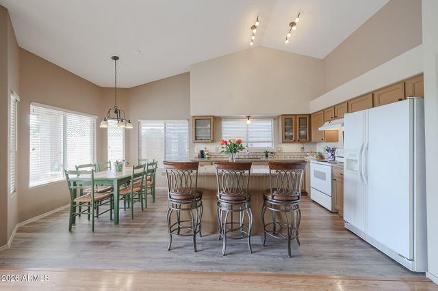 13297 W WILSHIRE Drive, Goodyear, AZ 85395
