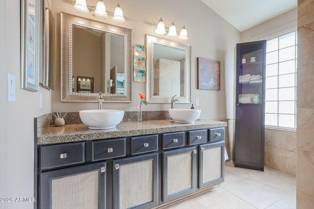 13297 W WILSHIRE Drive, Goodyear, AZ 85395