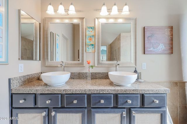 13297 W WILSHIRE Drive, Goodyear, AZ 85395