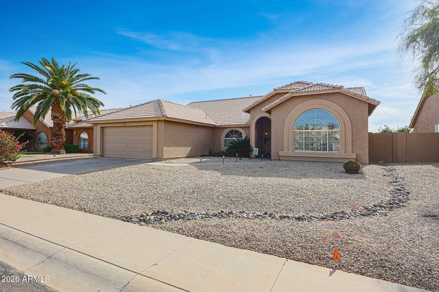 13297 W WILSHIRE Drive, Goodyear, AZ 85395