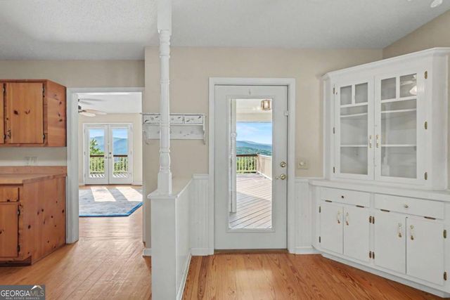734 Long Laurel Ridge Drive, Lakemont, GA 30552