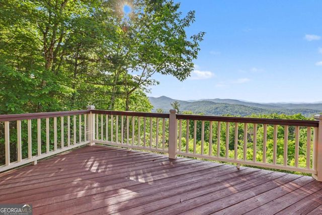 734 Long Laurel Ridge Drive, Lakemont, GA 30552