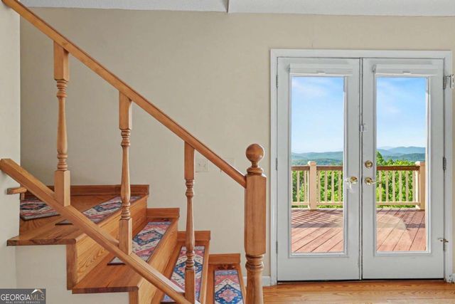 734 Long Laurel Ridge Drive, Lakemont, GA 30552