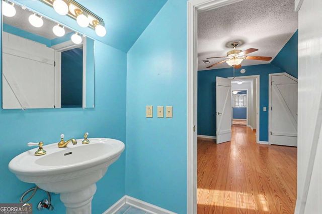 734 Long Laurel Ridge Drive, Lakemont, GA 30552