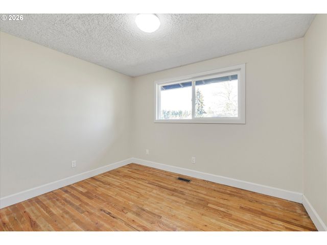 15050 S DALES Ave, Beavercreek, OR 97004