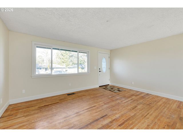 15050 S DALES Ave, Beavercreek, OR 97004